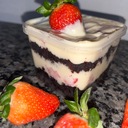 Choconinho com morango (Bolo no pote)