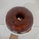 Bolo de fubá com goiabada cobertura